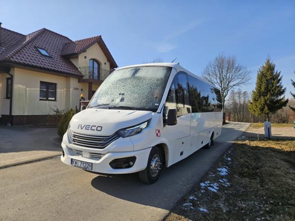 Passenger bus Iveco Rosero First 1