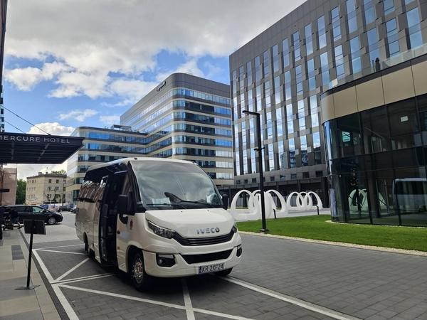 Bus osobowy Iveco Wing Wehixel 1